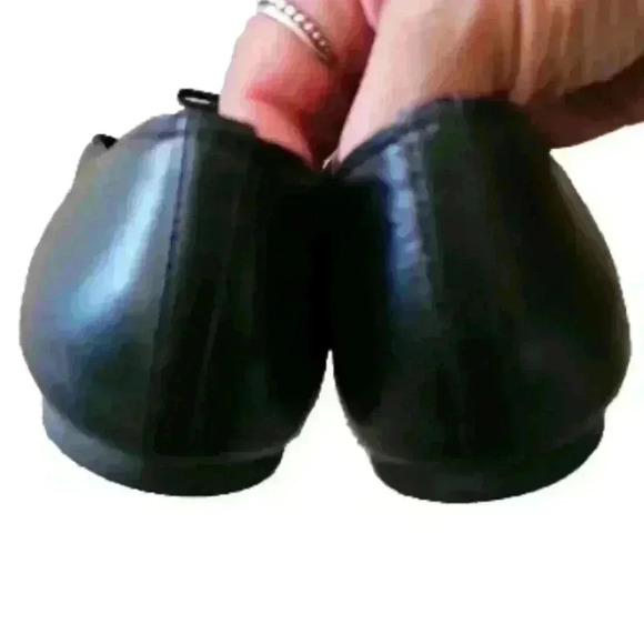 Michael Kors Leather Black Alice Logo Ballet Flat With Gold Lock Detail 9 - Picture 6 of 12